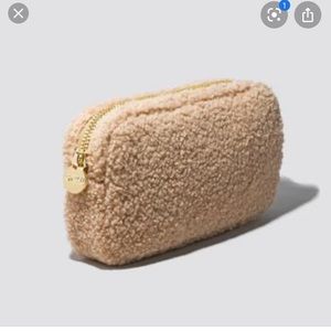 ISO Stoney Clover Lane Cozy Collection Pouch